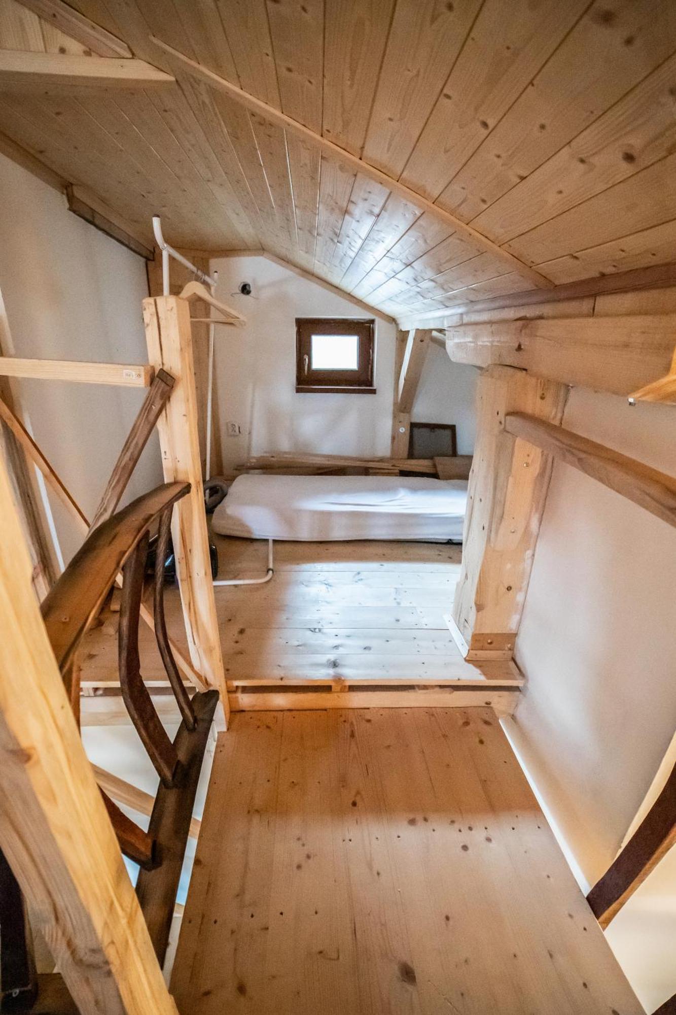 Vinny Sklep Kovarna - Nad Presovnou Rohatec Extérieur photo